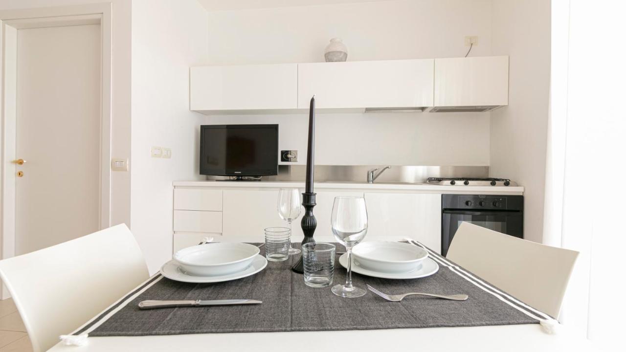 Residenza Excelsior Apartment วาสโต ภายนอก รูปภาพ